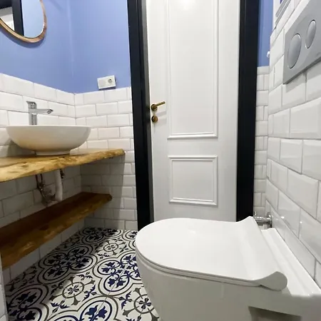 Beautiful 2Br And 2Toilet Balcony Apt Near Hilton Hotel #4 Istanbul Exterior photo