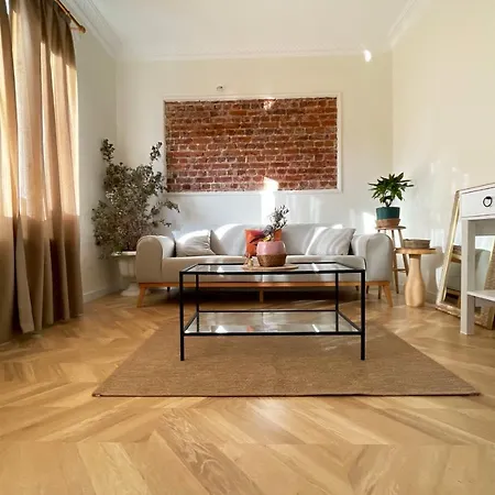 Beautiful 2Br And 2Toilet Balcony Apt Near Hilton Hotel #4 Istanbul Exterior photo