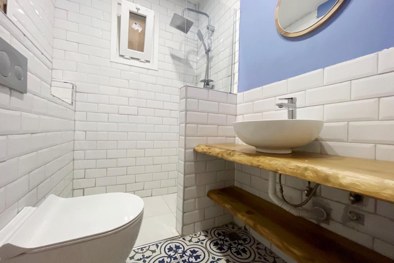 Apartment Beautiful 2br And 2toilet Balcony Near Hilton #4 *